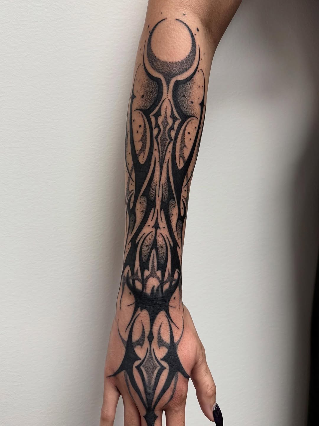 Tattoo by @tattedbycamryn — blackwork, dotwork