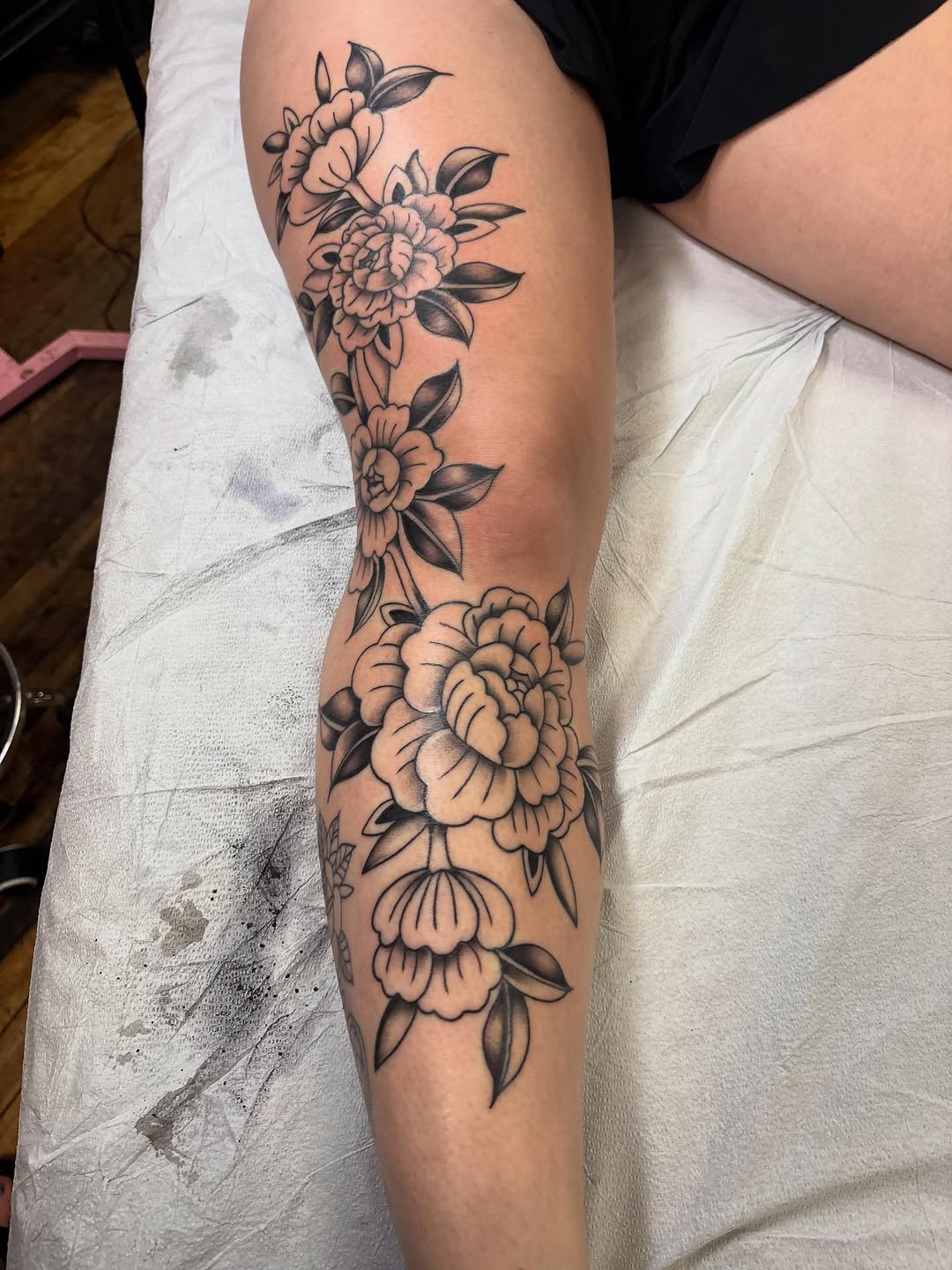 Tattoo by @chloeinknart — japanese_irezumi, black_and_grey