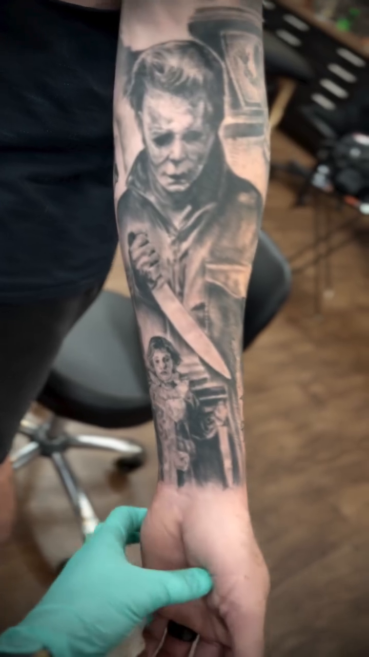 Tattoo by @lydiabruno13 — realism, dark_realism
