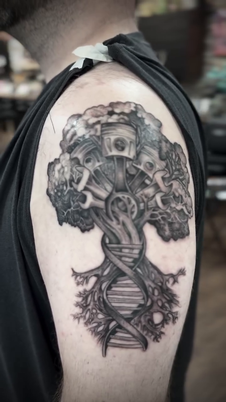 Tattoo by @lydiabruno13 — realism, black_and_grey