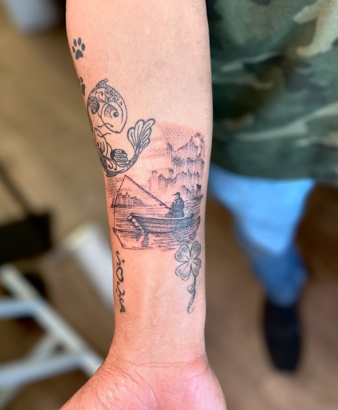Tattoo by @roxotattoos — black_and_grey, illustrative