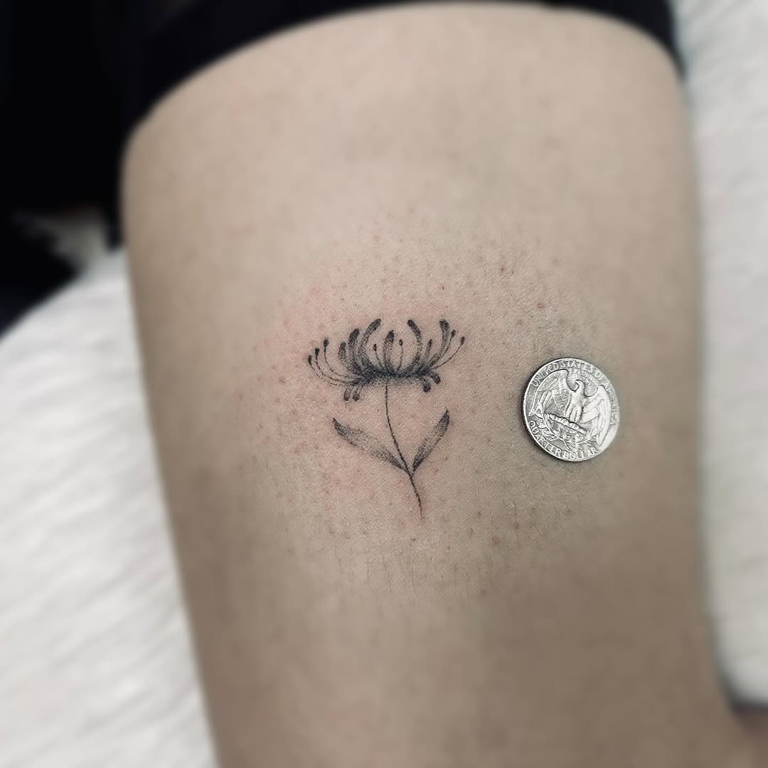 Tattoo by @sexyratpotion โ fine_line, black_and_grey
