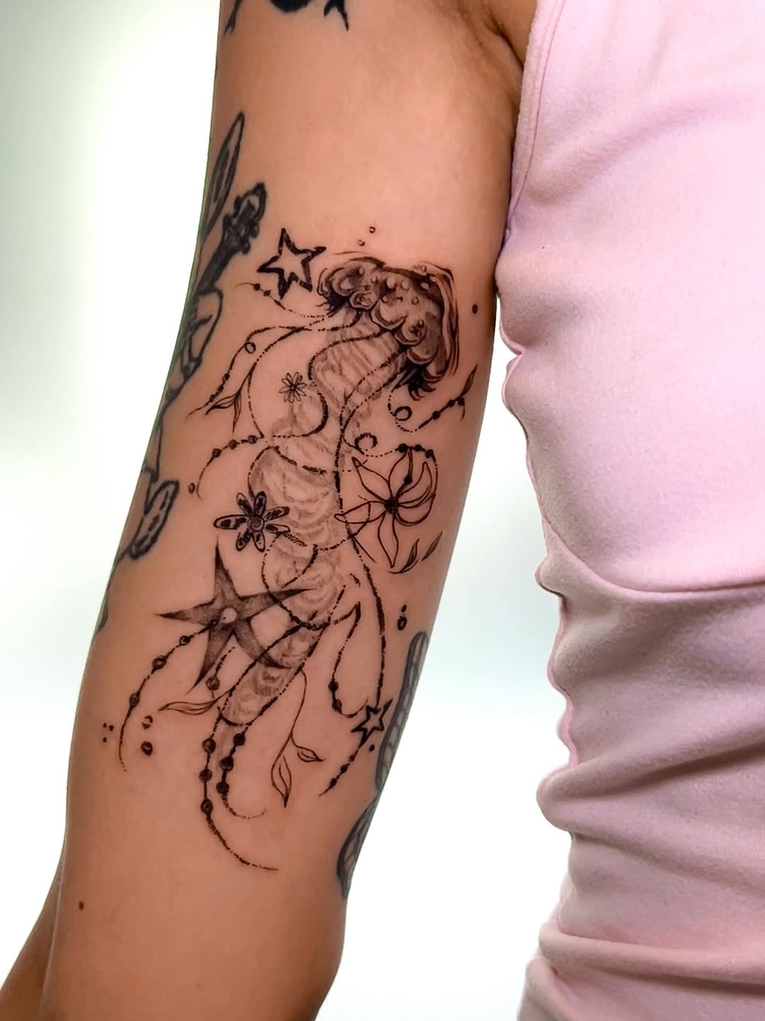 Tattoo by @dreamrealm — fine_line, dotwork