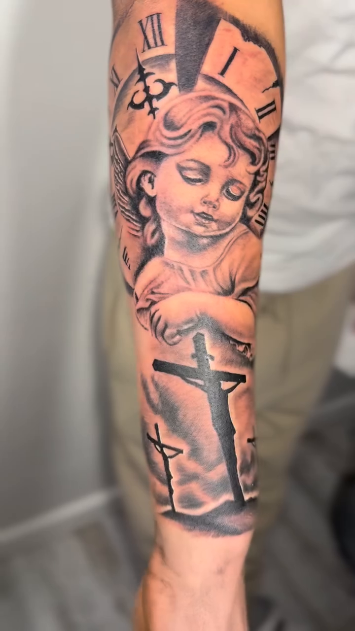 Tattoo by @tattoosbylu216 — black_and_grey, realism