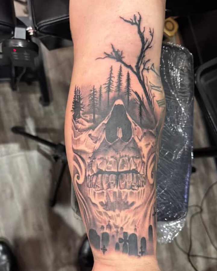 Tattoo by @tattoos_by_brett — black_and_grey, realism