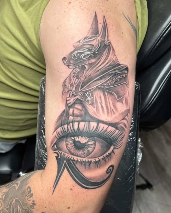 Tattoo by @tattoos_by_brett — black_and_grey, realism