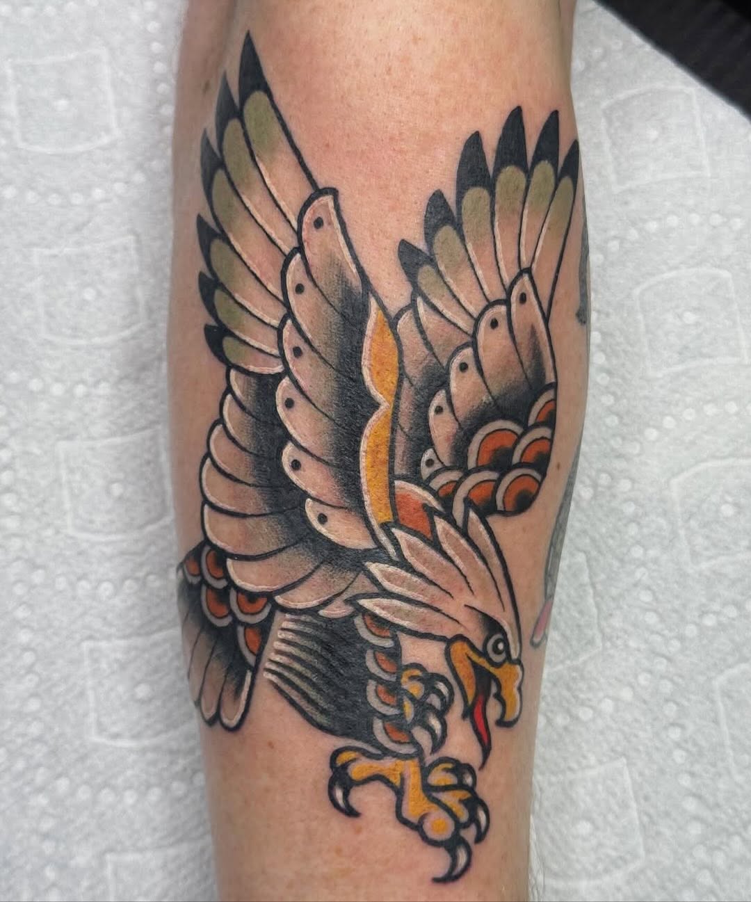Tattoo by @littlelaurtattoos โ american_traditional