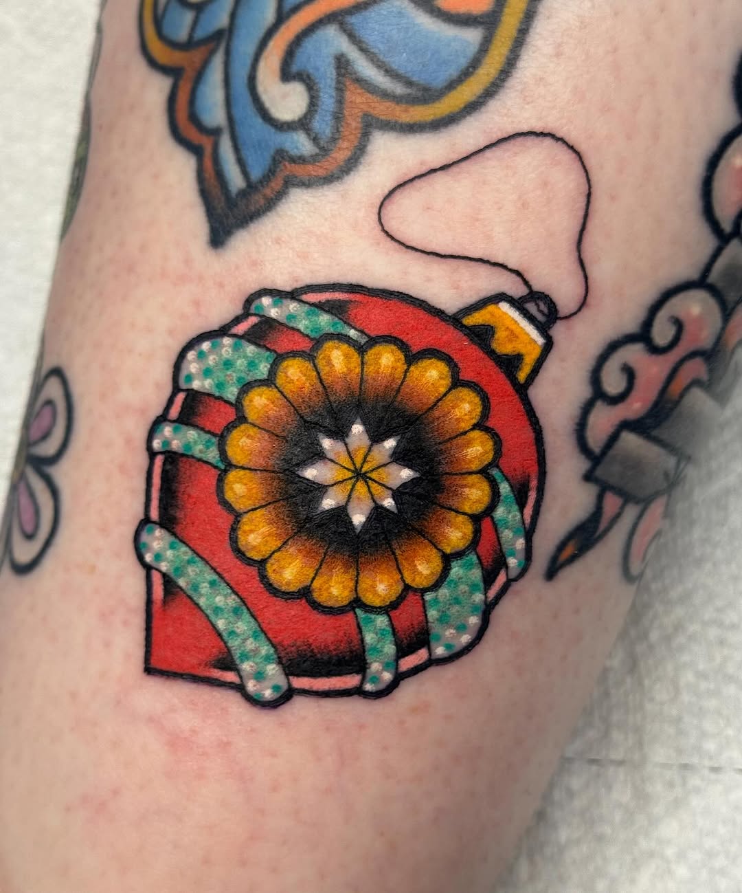 Tattoo by @littlelaurtattoos โ american_traditional