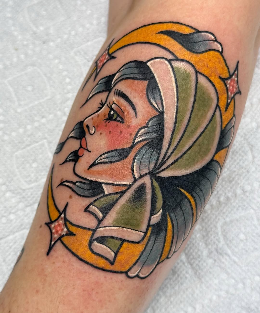 Tattoo by @littlelaurtattoos โ american_traditional