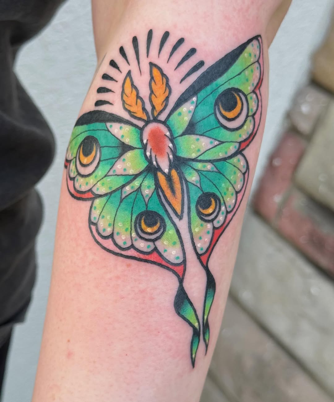 Tattoo by @littlelaurtattoos โ american_traditional