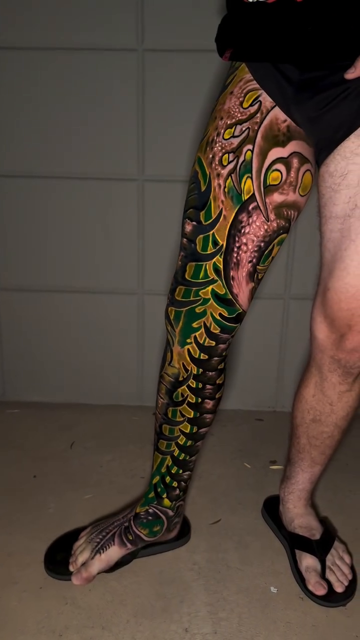 Tattoo by @wadetitusart — japanese_irezumi, dark_realism