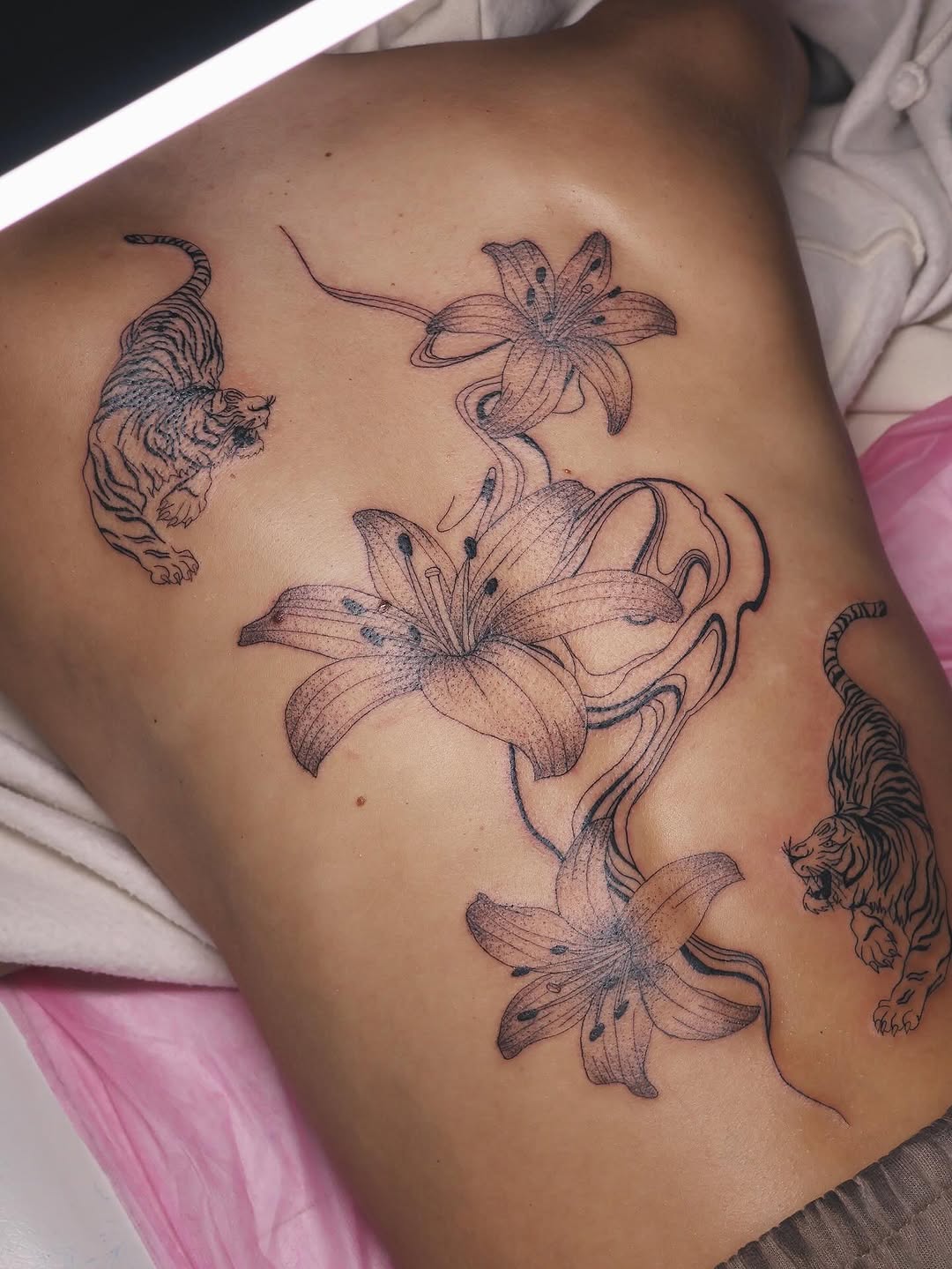 Tattoo by @divinebeautybarbyaly — black_and_grey, realism