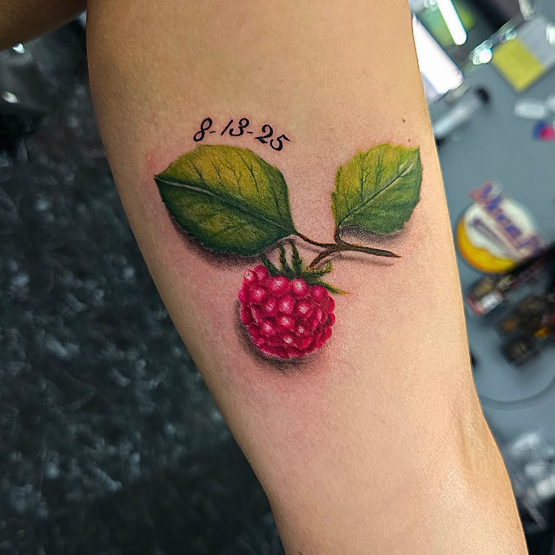 Tattoo by @danielleeink — realism