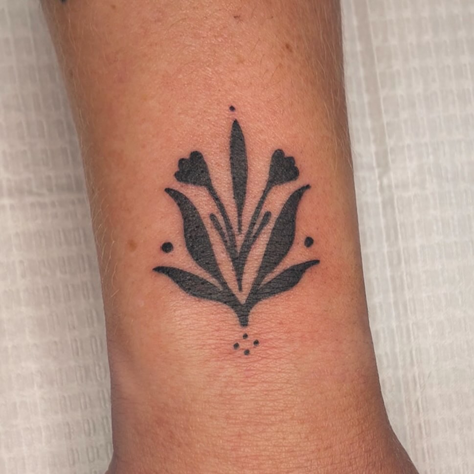 Tattoo by @allieruck_tattoos — blackwork, ornamental