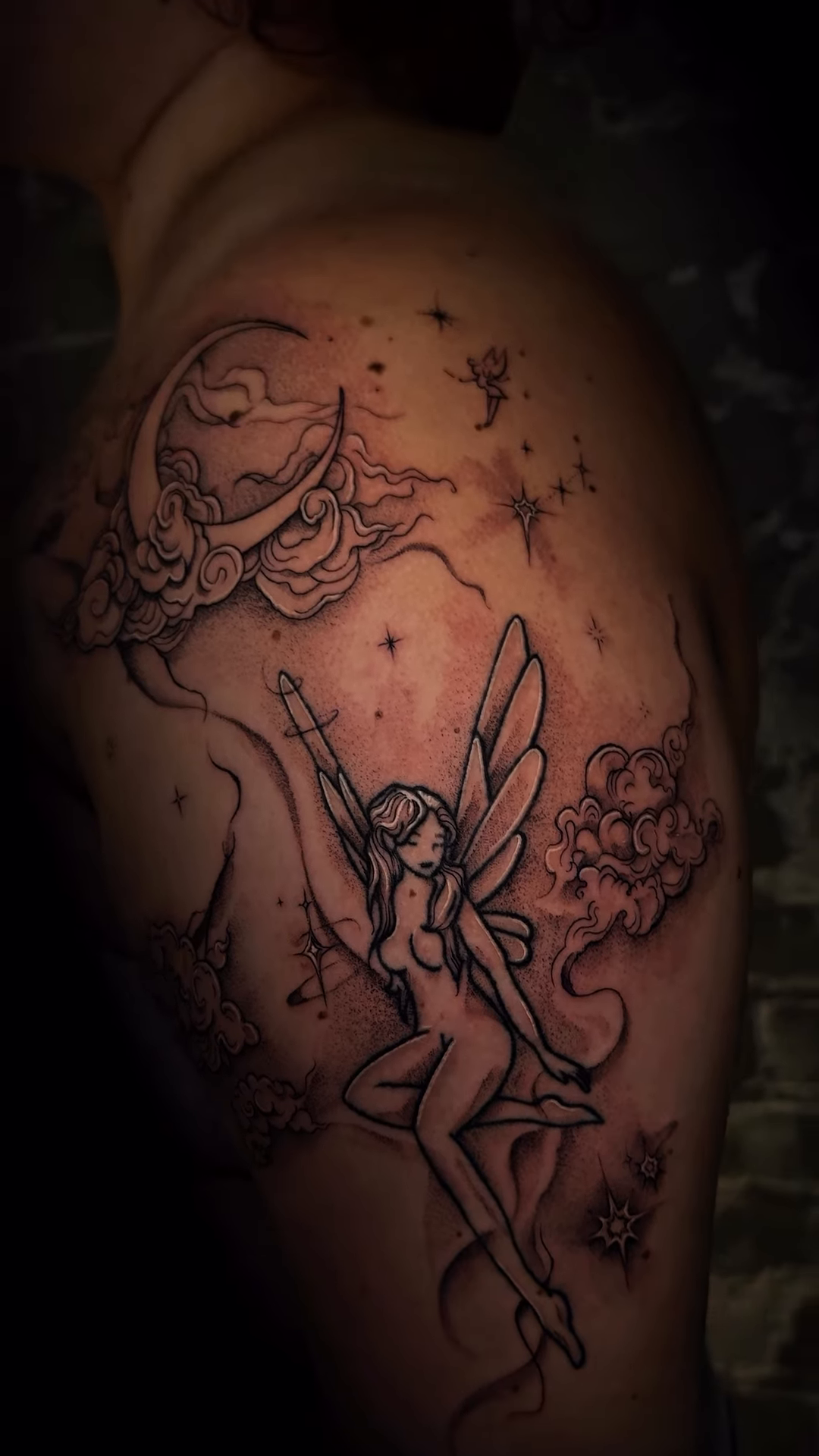 Tattoo by @yuliiitattoo — fine_line, illustrative