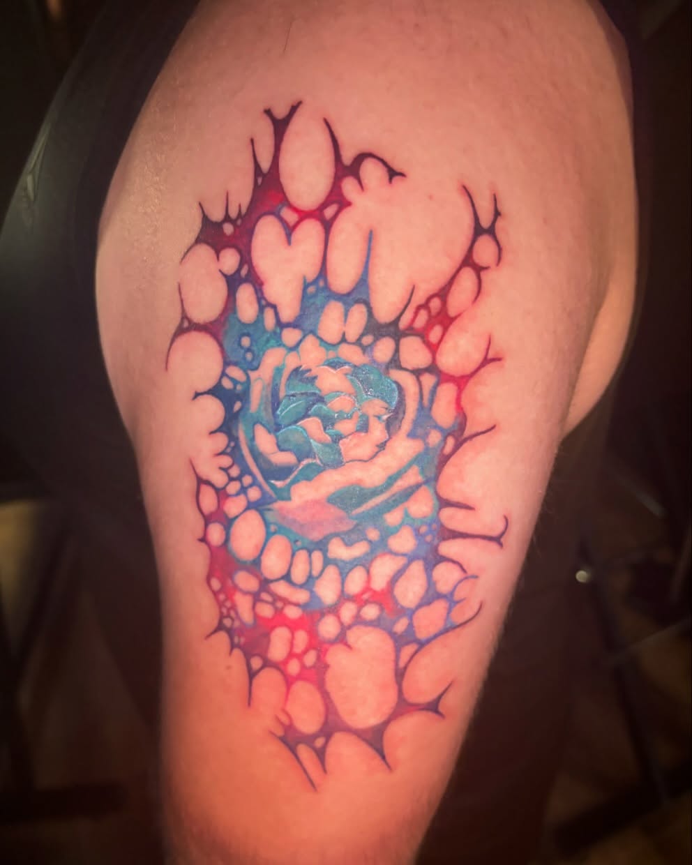 Tattoo by @kiwi.tatties — illustrative, geometric