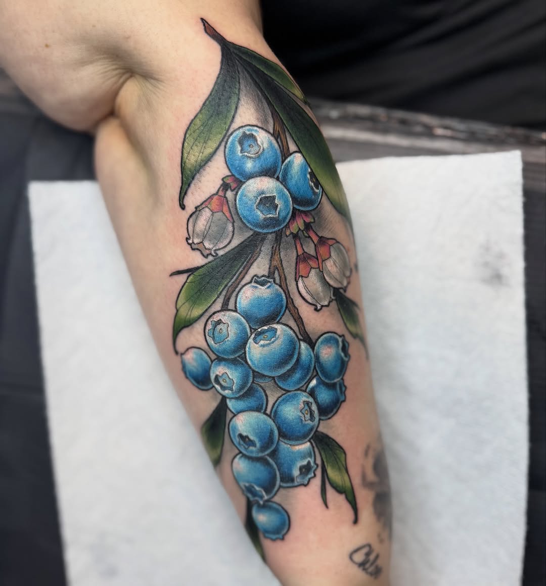 Tattoo by @crappy_name — realism, illustrative