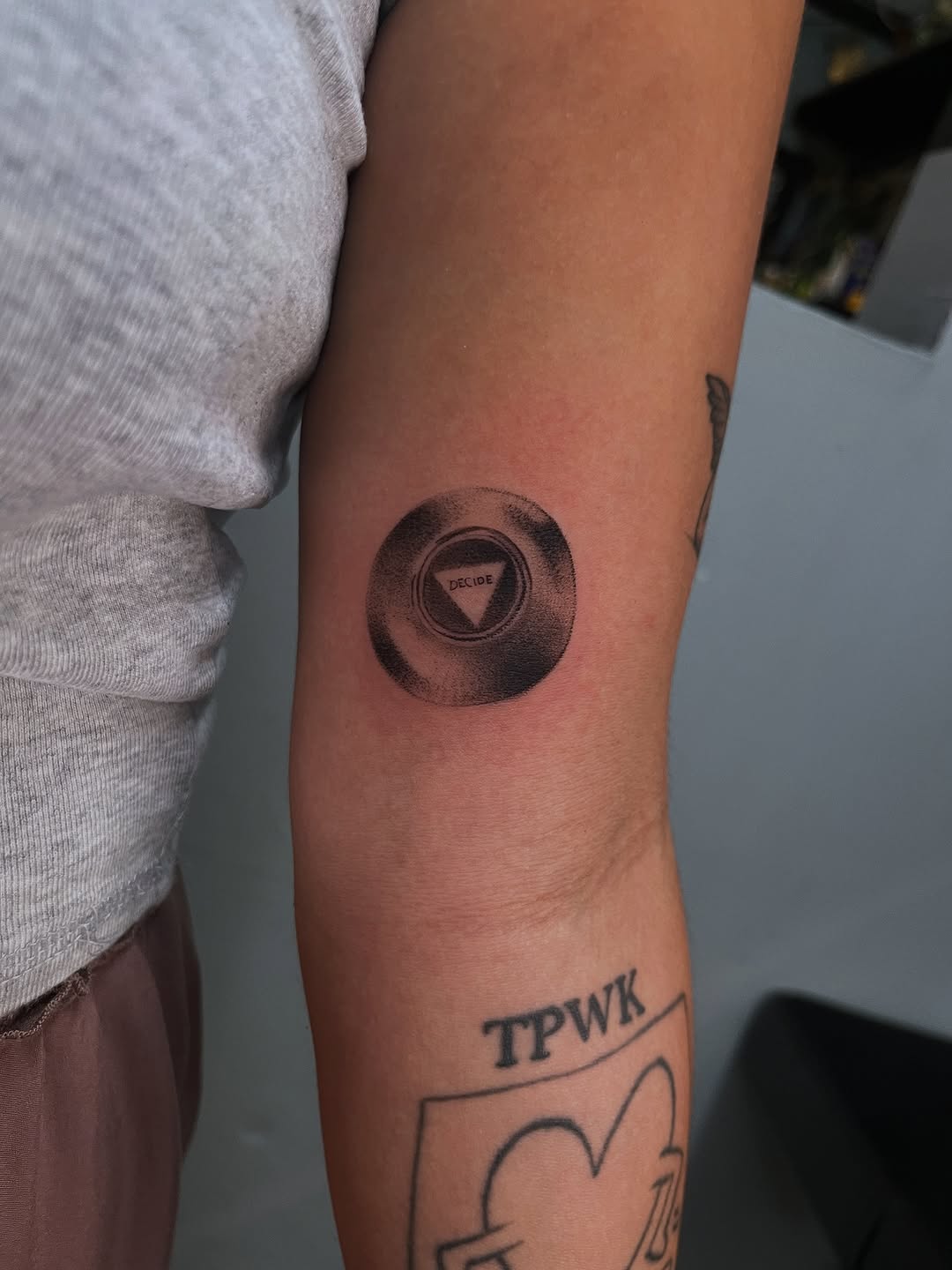 Tattoo by @syfer.tattoo β black_and_grey, realism