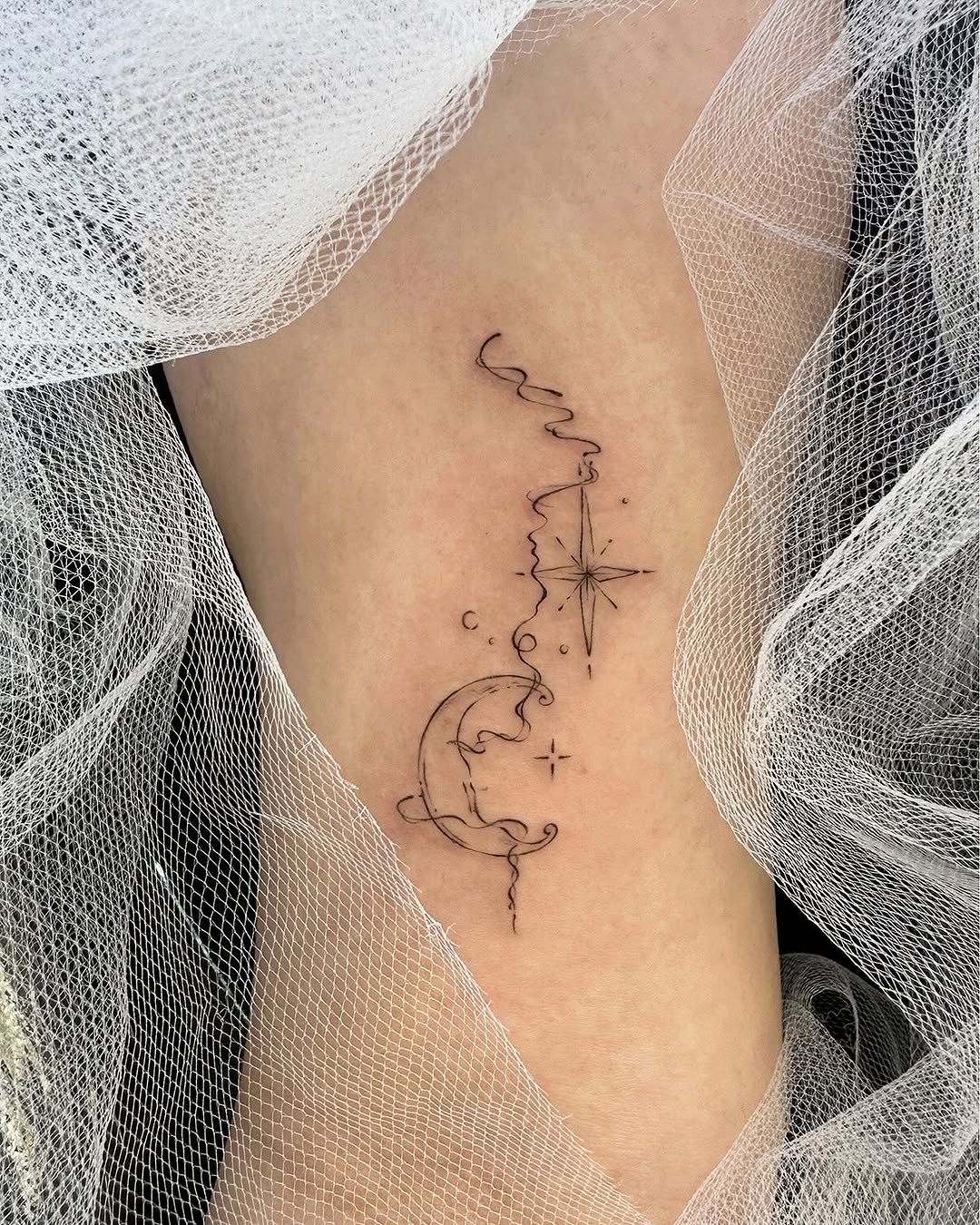 Tattoo by @yumee.ink — fine_line, minimalist