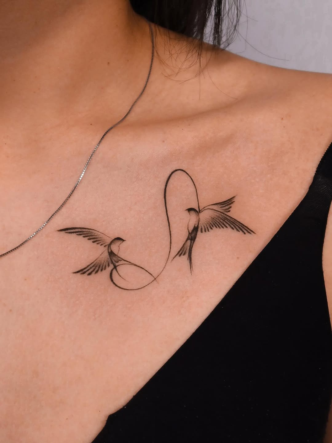 Tattoo by @lolavtattoo — fine_line