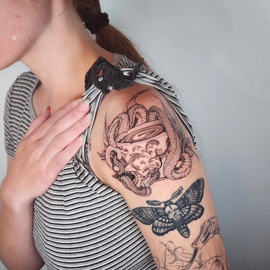 Tattoo by @soleilantoinette — black_and_grey, illustrative