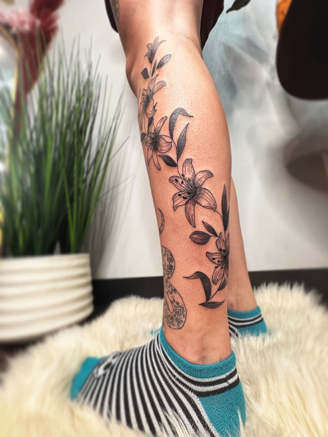 Tattoo by @geminink_mn β black_and_grey