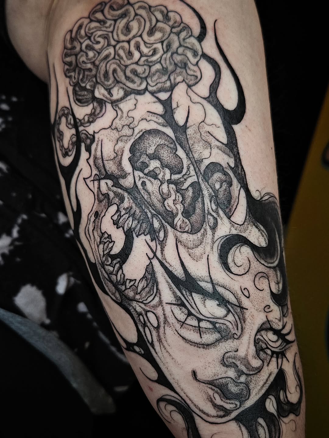Tattoo by @pin.poked_ β dark_realism, blackwork