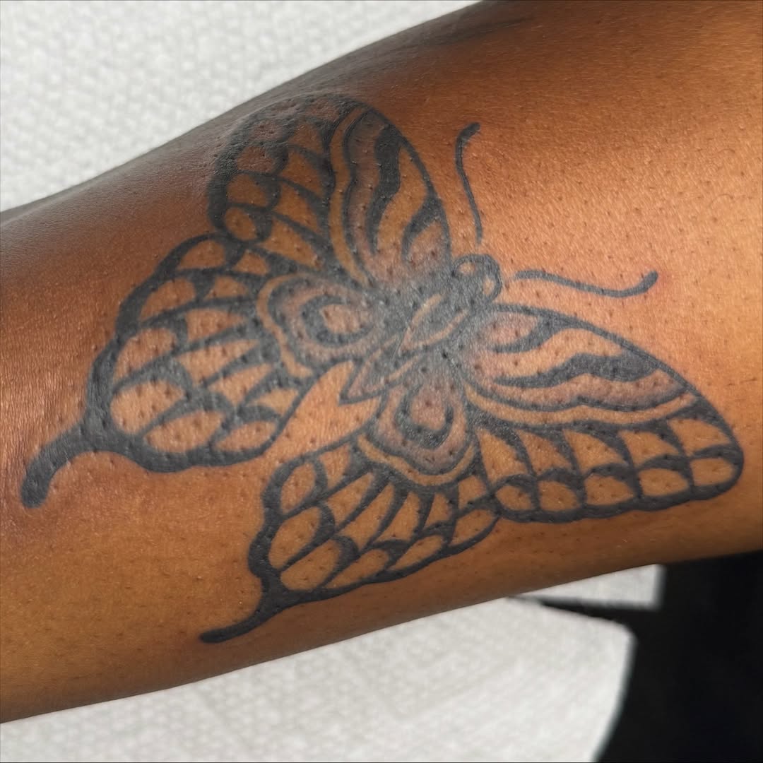Tattoo by @kkstattoos — black_and_grey