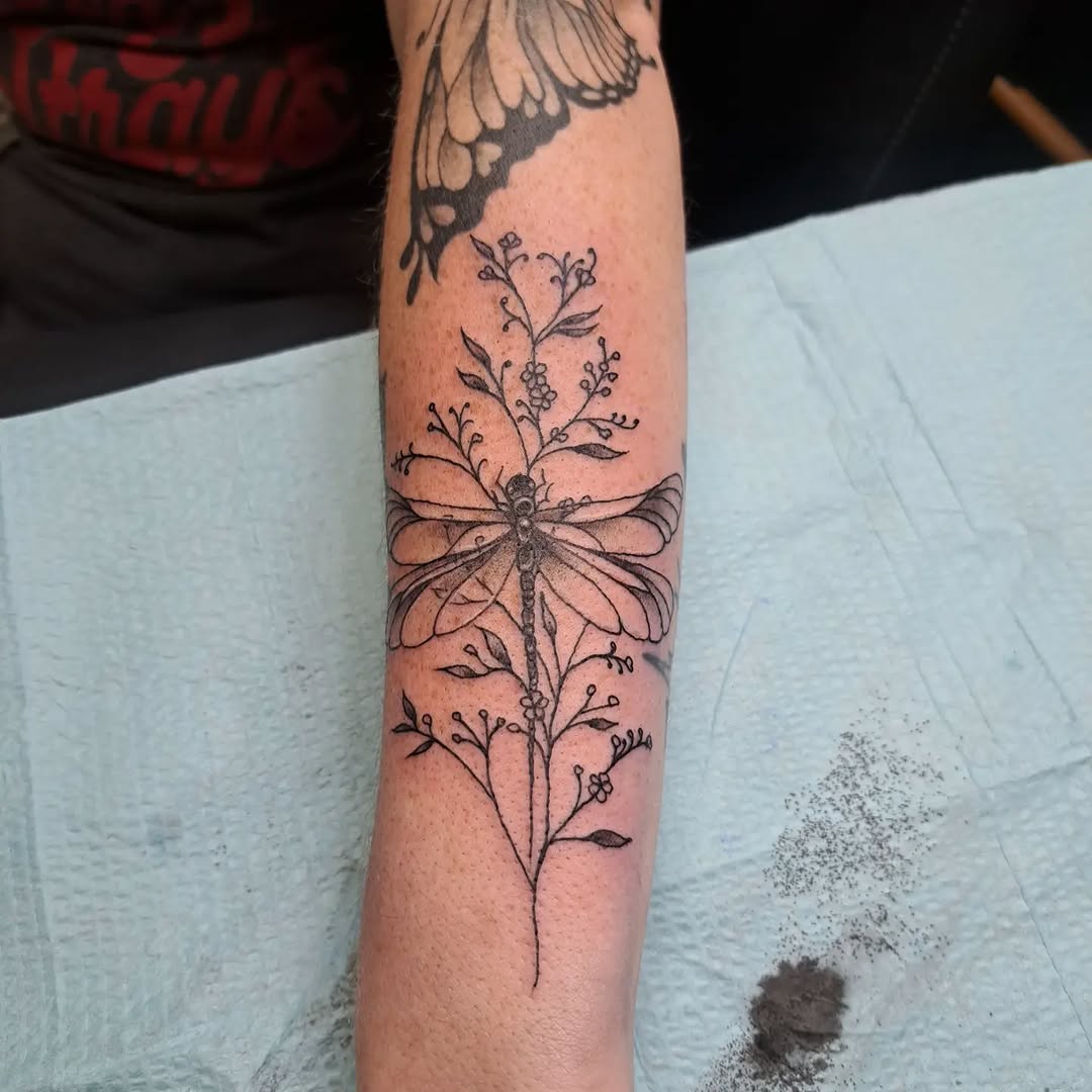 Tattoo by @birdshizzel — fine_line, black_and_grey