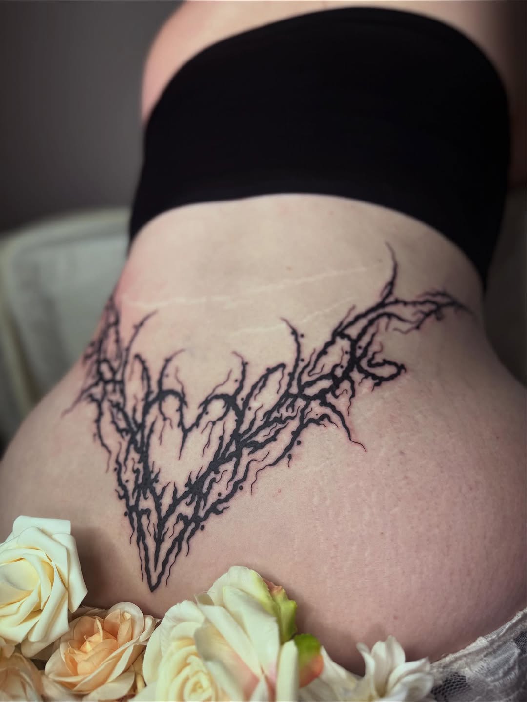Tattoo by @skittykittykitty — blackwork, illustrative