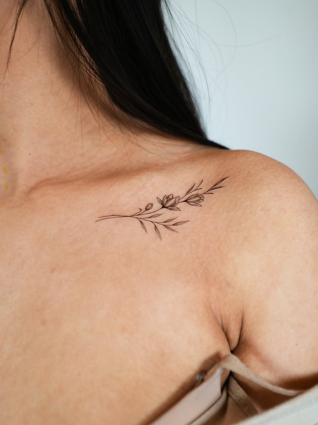 Tattoo by @michelly.ink — fine_line