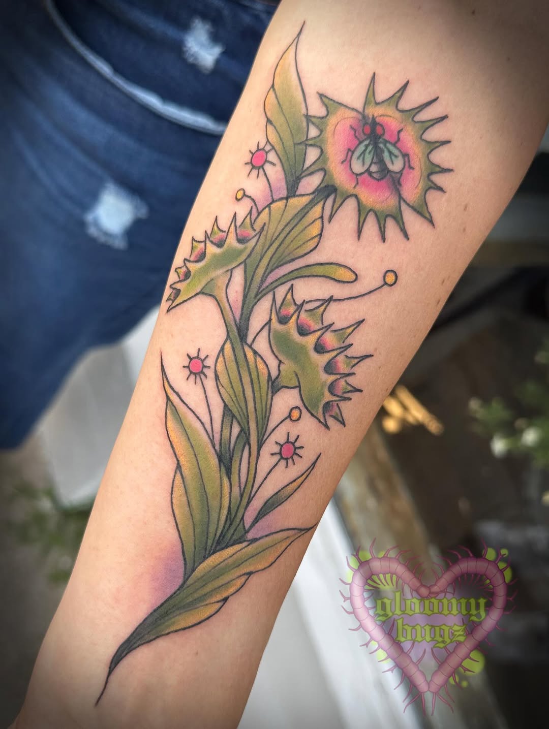 Tattoo by @gloomybugz โ new_school