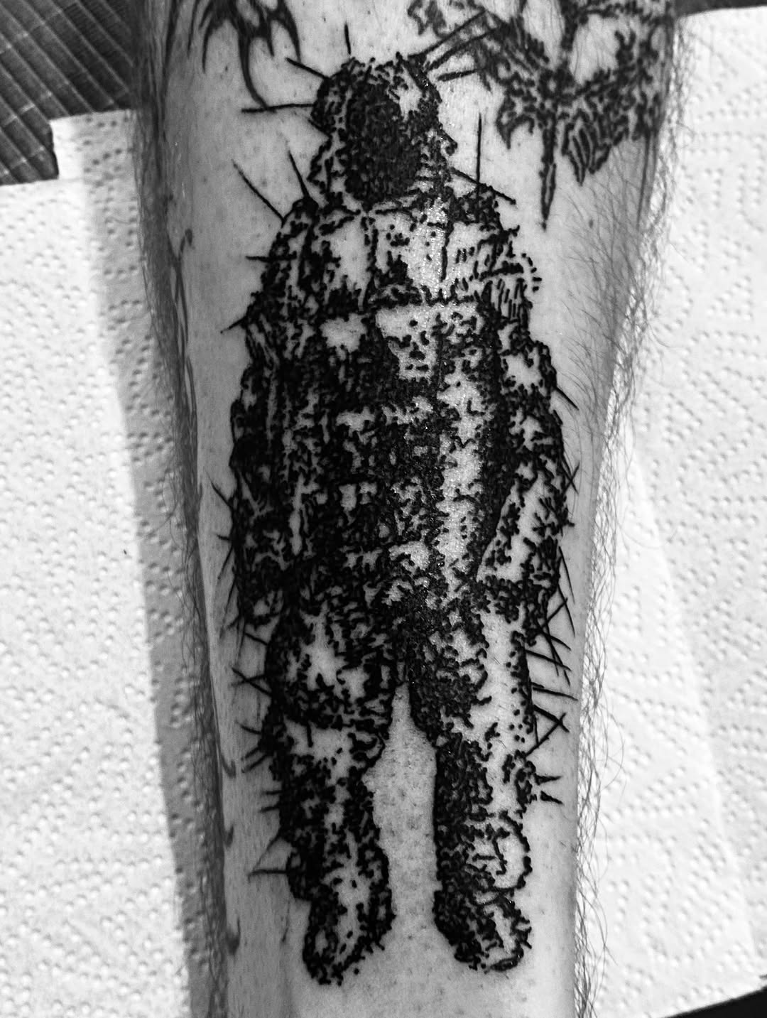 Tattoo by @zkp_tattoo — blackwork