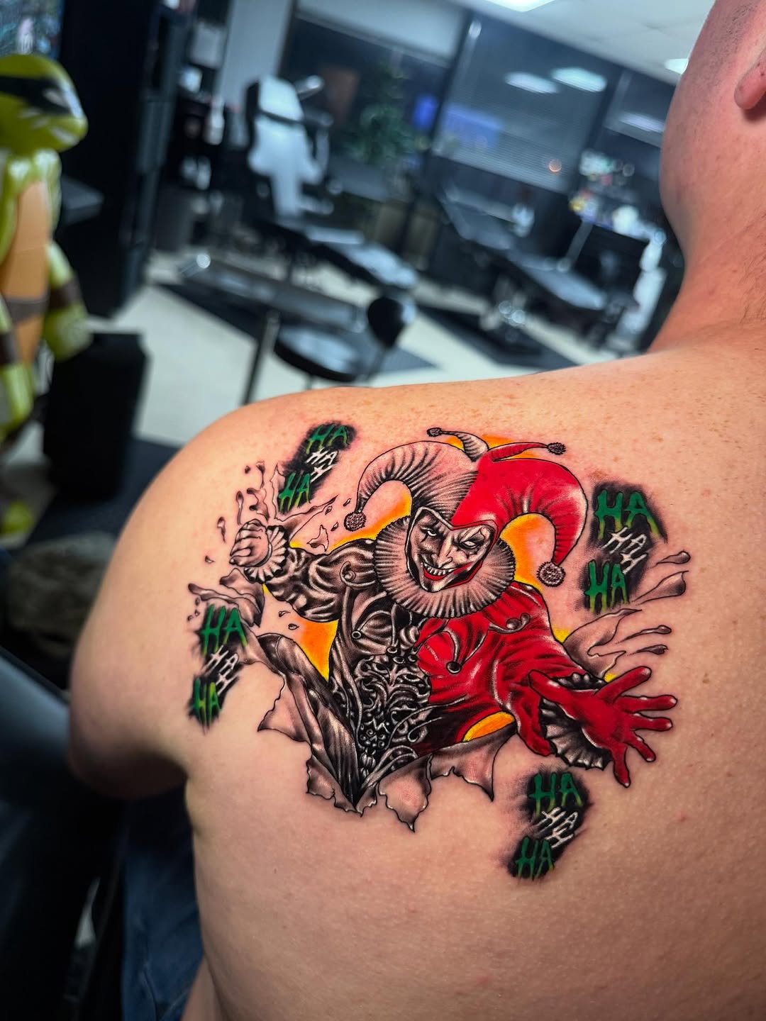 Tattoo by @steve_tattoo87 — illustrative, new_school