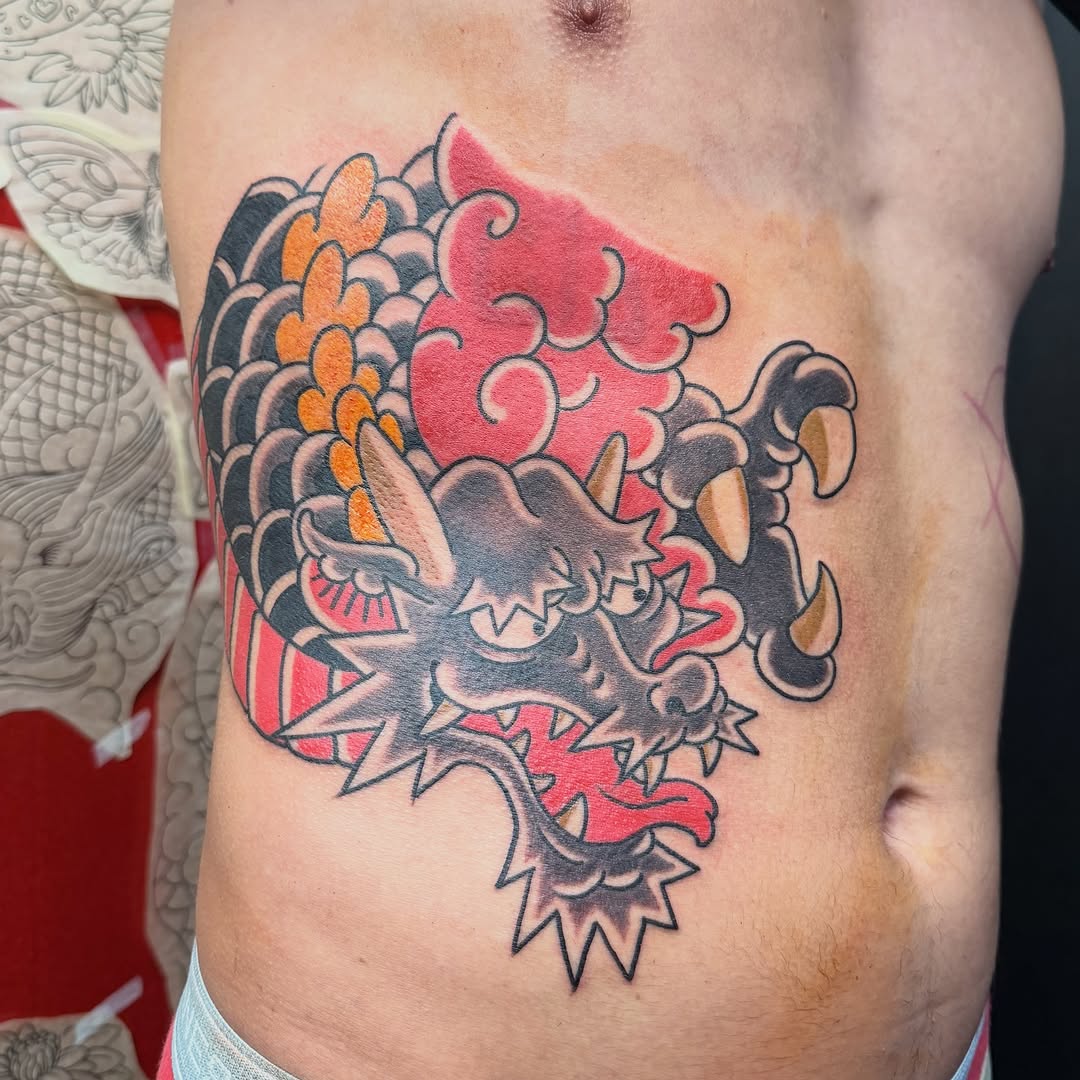 Tattoo by @taintidtats — japanese_irezumi, blackwork