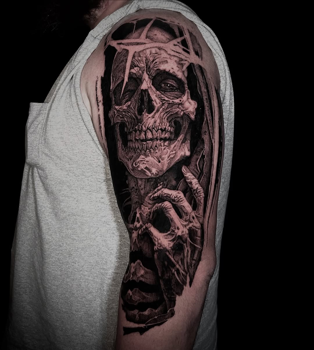 Tattoo by @laurav.tattoo — realism, black_and_grey
