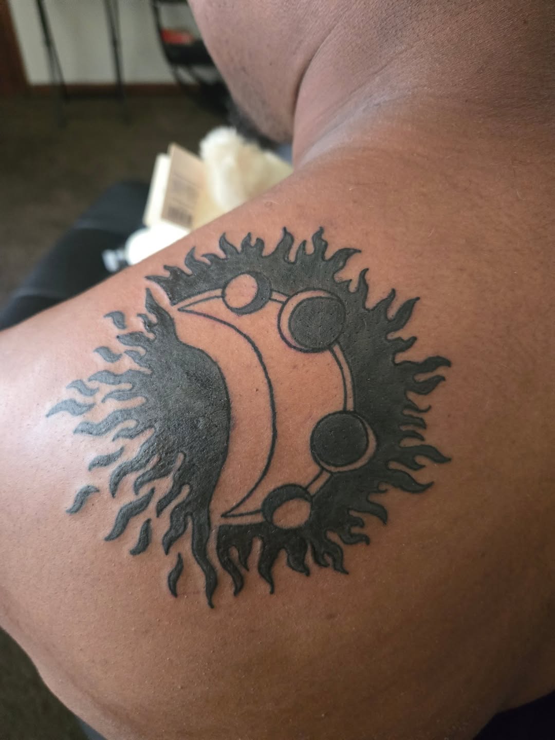 Tattoo by @chicagotattoo312 — blackwork