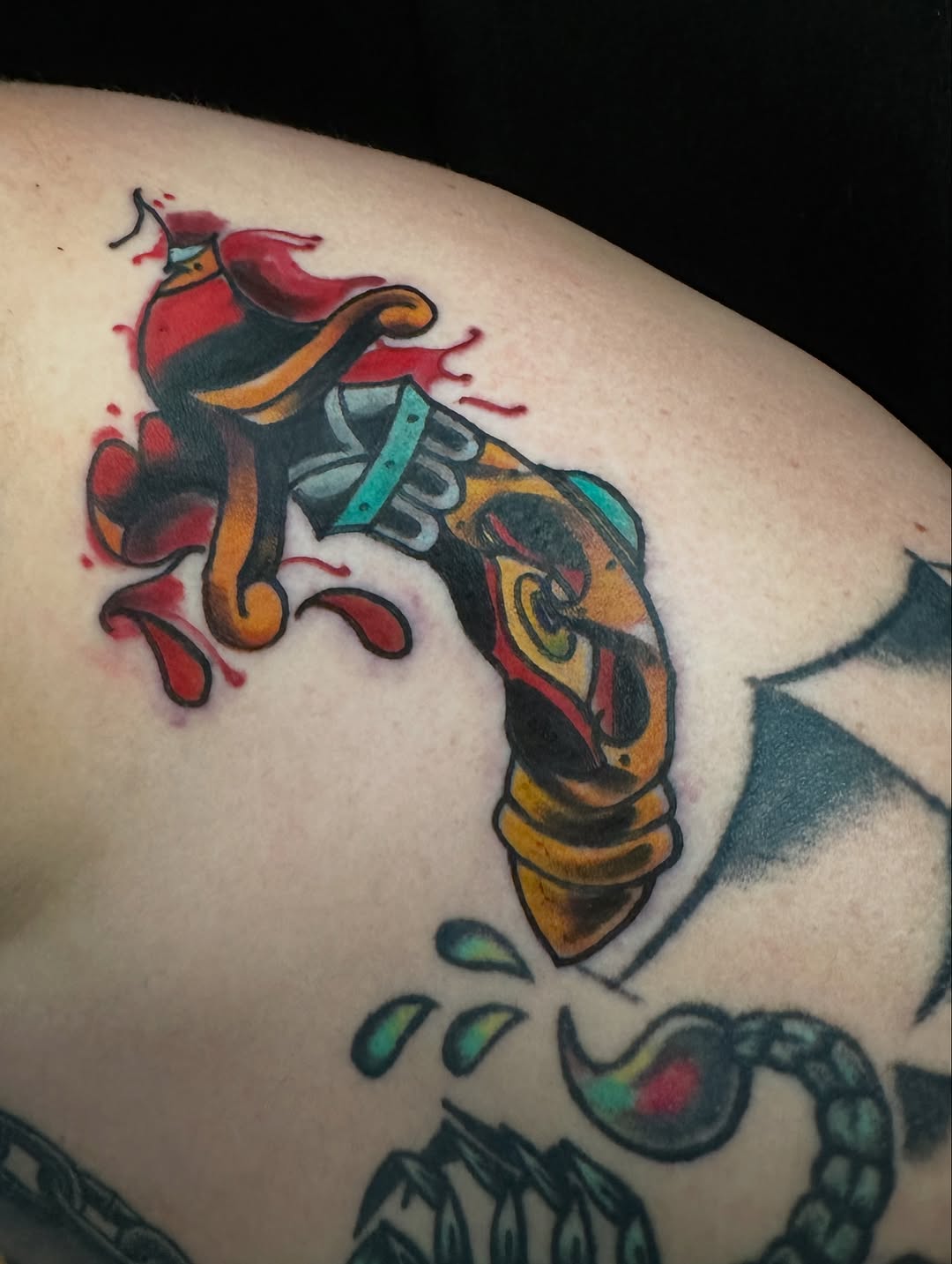 Tattoo by @vannadoestattoos — american_traditional