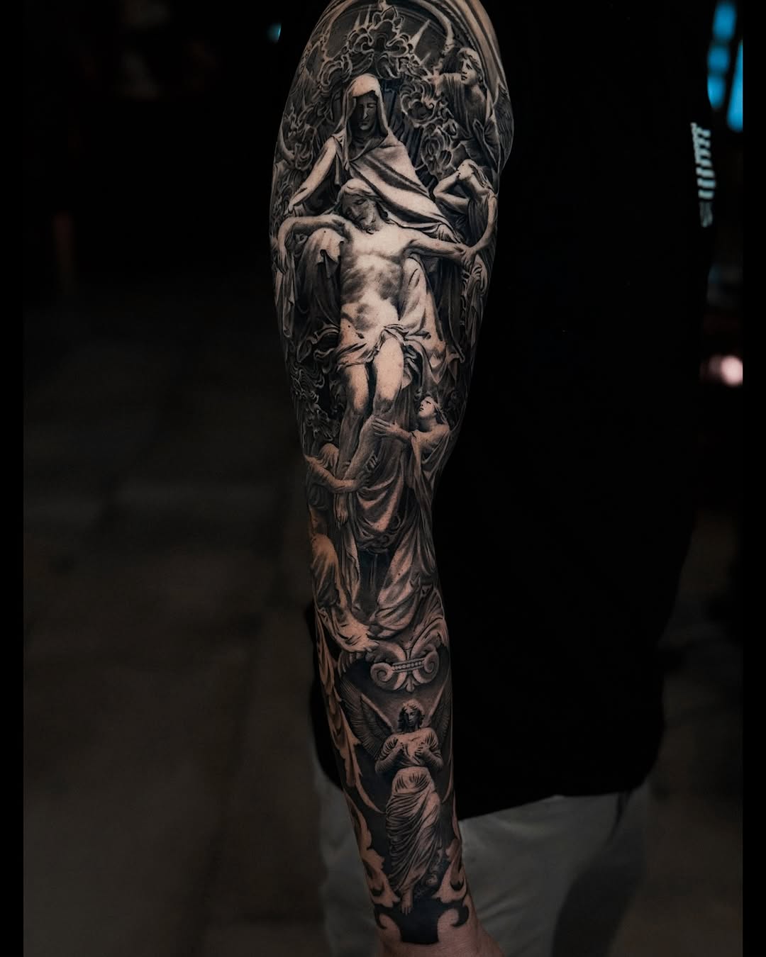 Tattoo by @mr.tea0801 — realism, black_and_grey