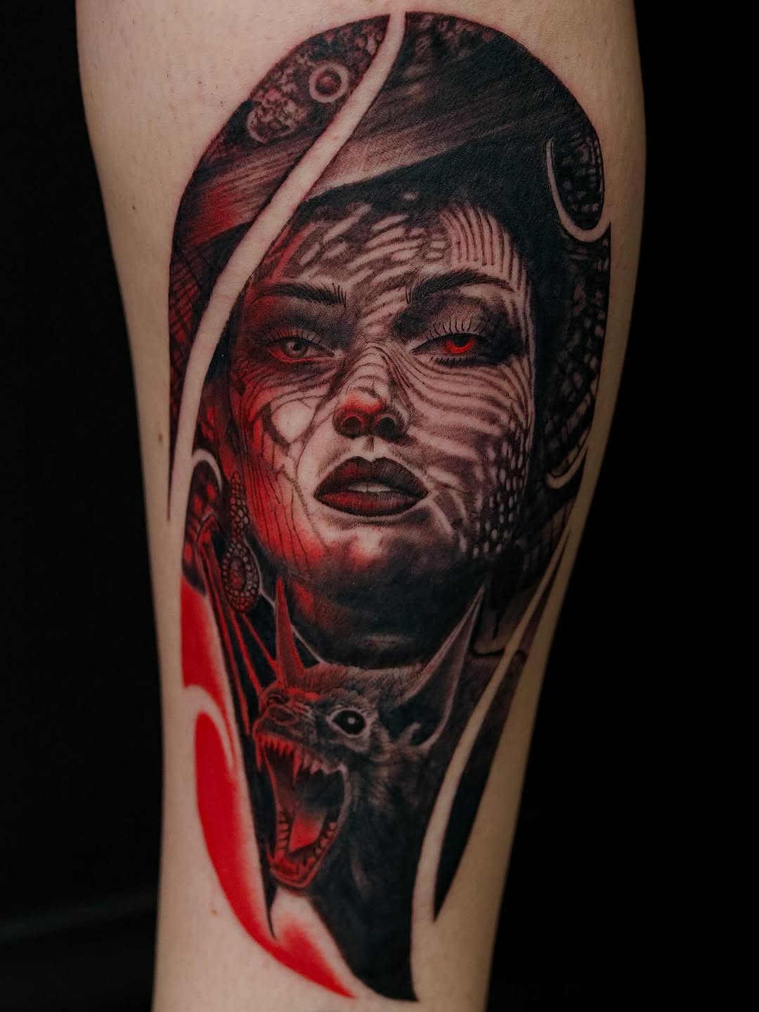 Tattoo by @lovebeavertattoo โ dark_realism, trash_polka