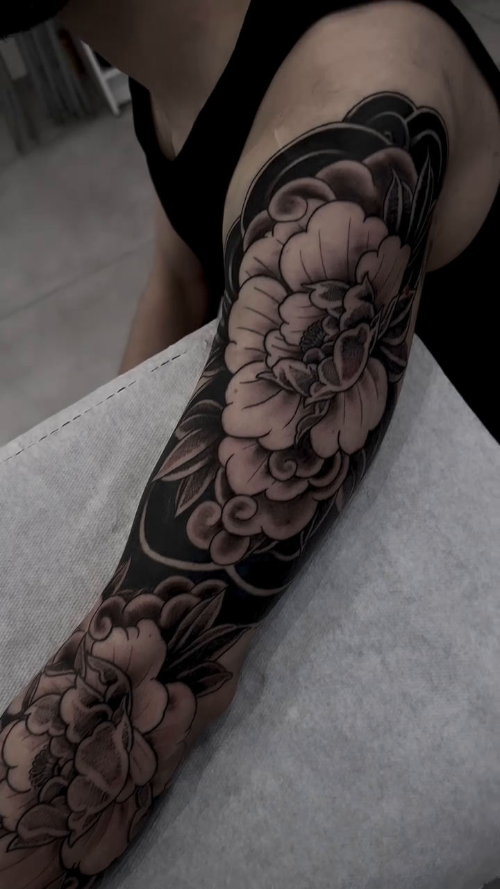 Tattoo by @tristvn_ttt โ japanese_irezumi, black_and_grey