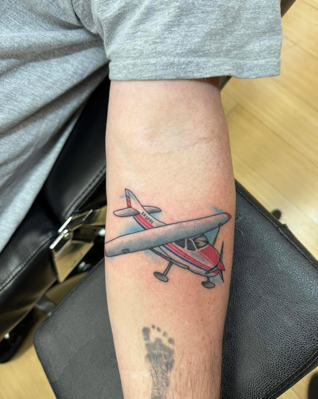 Tattoo by @ostattoo — realism, fine_line