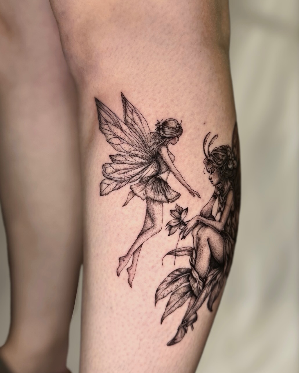 Tattoo by @ingridrojas_tattoo — dotwork