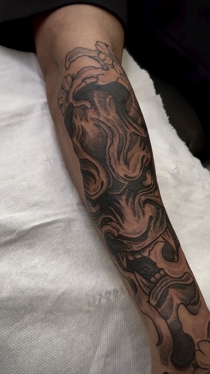 Tattoo by @tristvn_ttt โ japanese_irezumi, black_and_grey