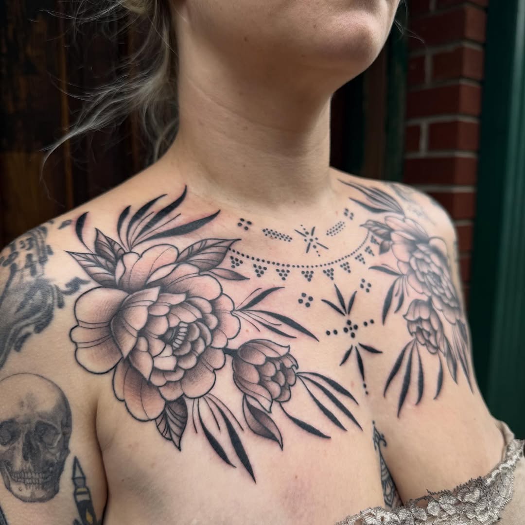 Tattoo by @lizglitztattoo — black_and_grey, illustrative