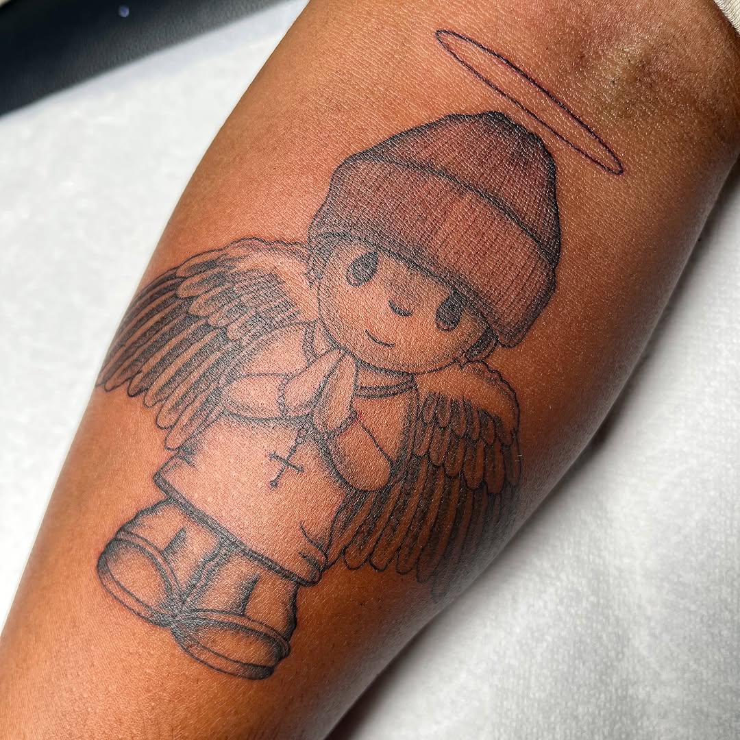Tattoo by @yungmonalisaofficial — sketch
