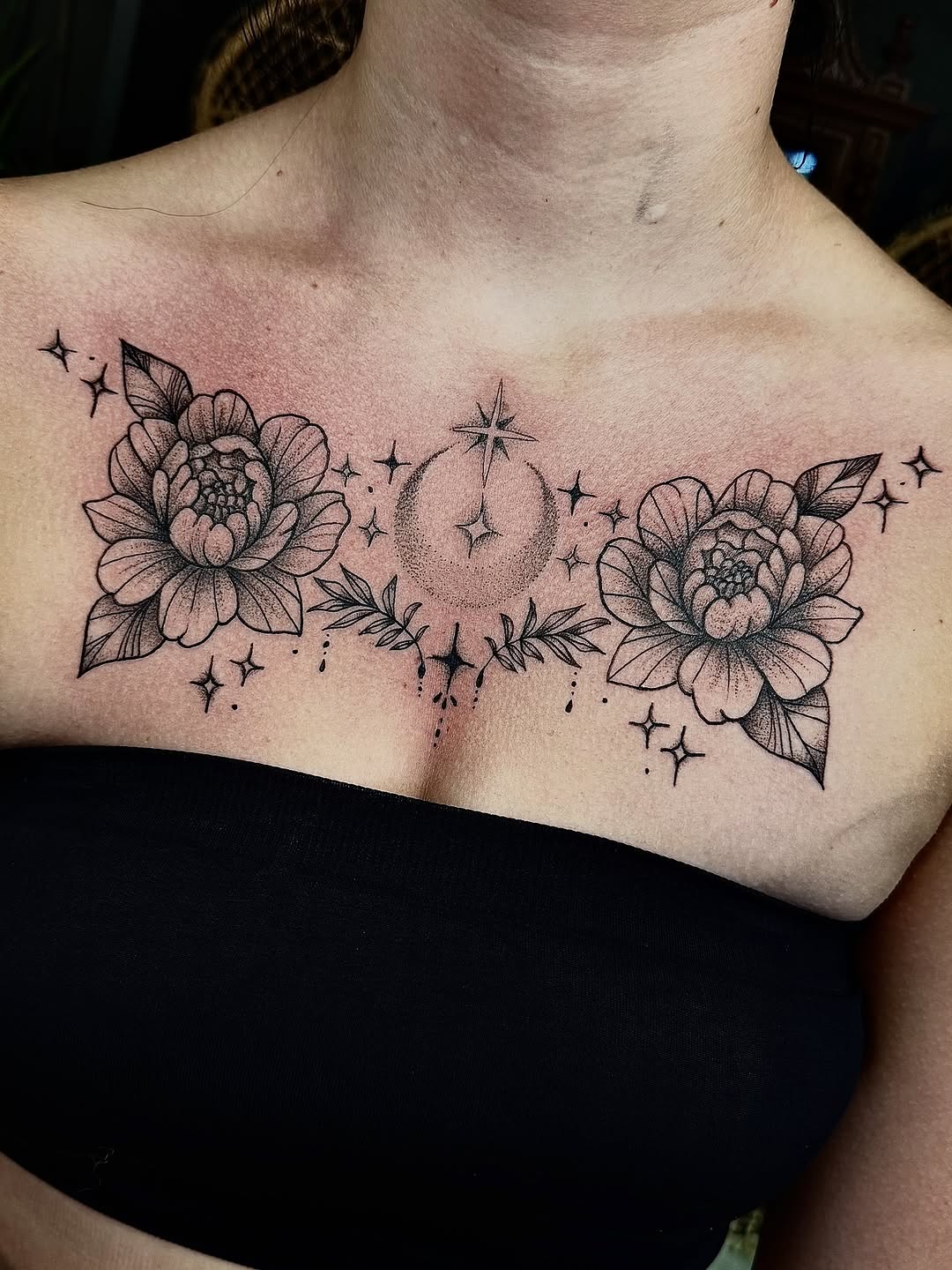 Tattoo by @honeyrosetattoo — fine_line