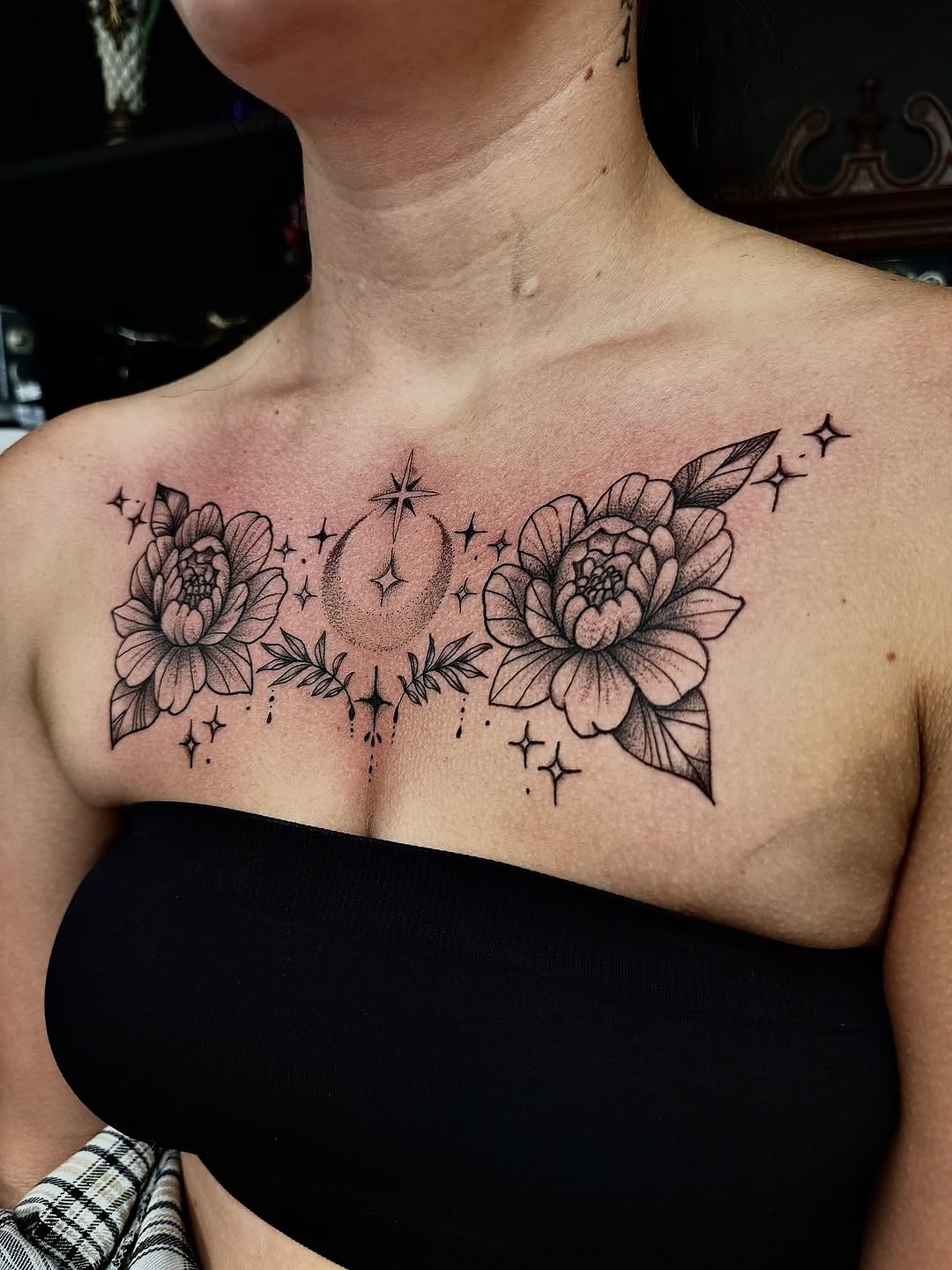 Tattoo by @honeyrosetattoo — fine_line