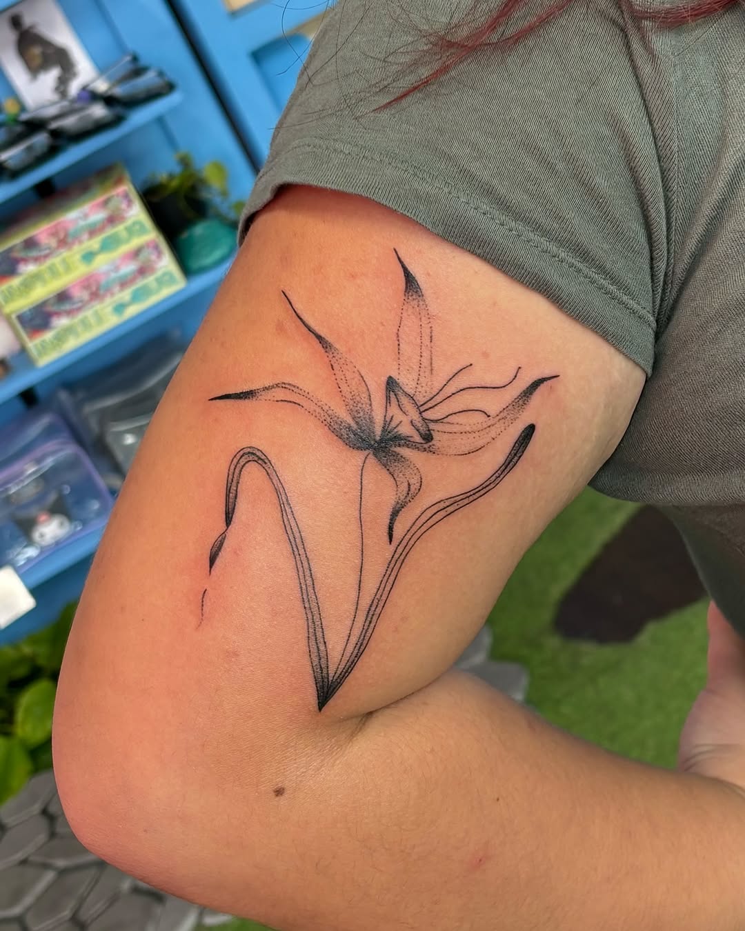 Tattoo by @sunshineyellowtattoos โ fine_line