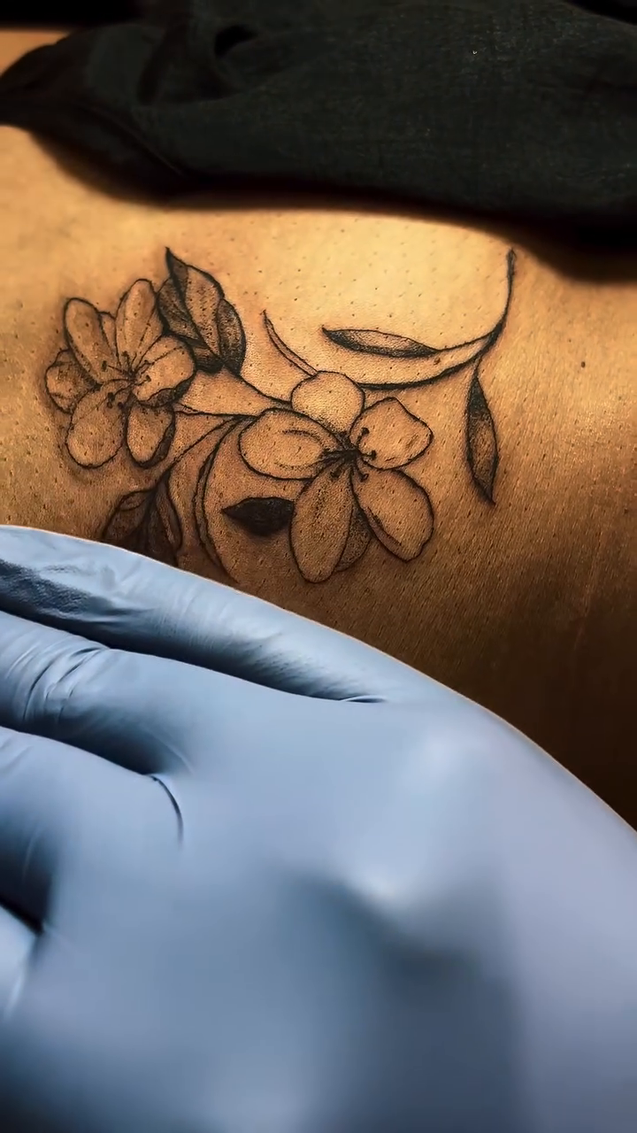 Tattoo by @lopez.j.tattoos โ fine_line, black_and_grey